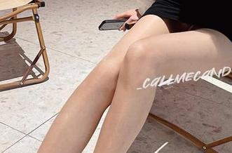 微密圈 – Callmecandy的黑丝作品好像在耳边轻声细语，让人忍不住想靠近！