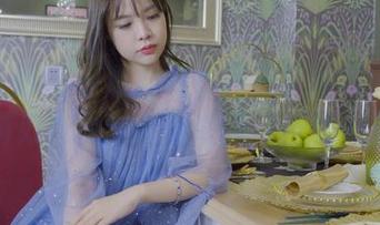 Ligui丽柜 – 看安安如何在黑丝与无圣光之间游刃有余，完美演绎‘拯救光影’！