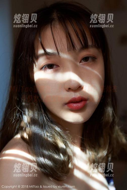 MiiTao蜜桃社 - E杯奶茶写真：连体衣与少女心的交响曲，听得见吗？