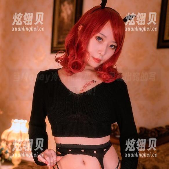 当Money冷冷化身巫女：灵魂出窍的写真合集！