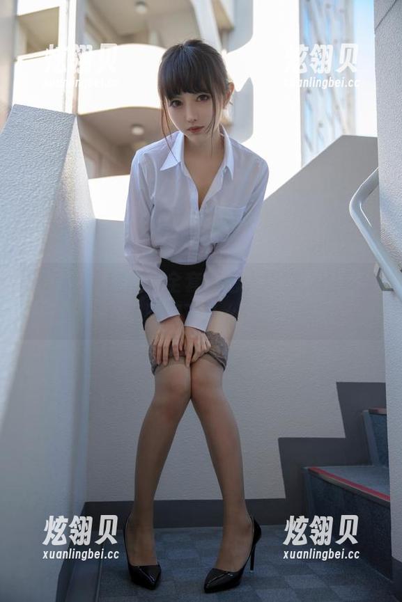 Shika小鹿鹿的全套秘密大揭密，图集里隐藏了什么？
