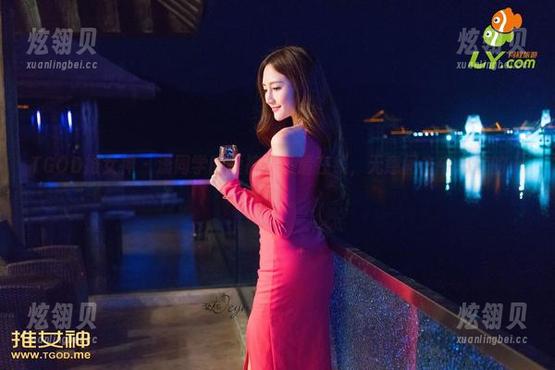 TGOD推女神 - 潇同学的短裤，高清在线，无意间击中心底的小愿望。