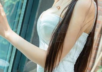 UGirls尤果网 – 点开这图包，布莱尔昆娜和奶牛给你不一样的惊喜