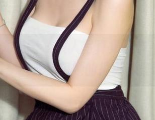 UGirls尤果网 – 双人写真集再临，松果儿又来了！我开始想她的摄影师是谁了？