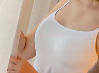 UGirls尤果网 – 诗朵雅的私房棉袜图集，柔软中竟藏着无限魅力？