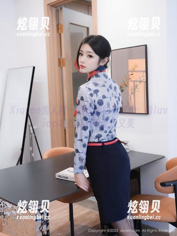 Xiuren秀人网-luvian本能 Xiuren秀人网 - 照片里的你我他:看luvian本能校服如何定义美