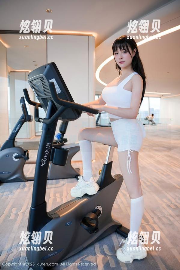 Xiuren秀人网 - 精选作品：仓井优香的天台风情，真是让人惊艳