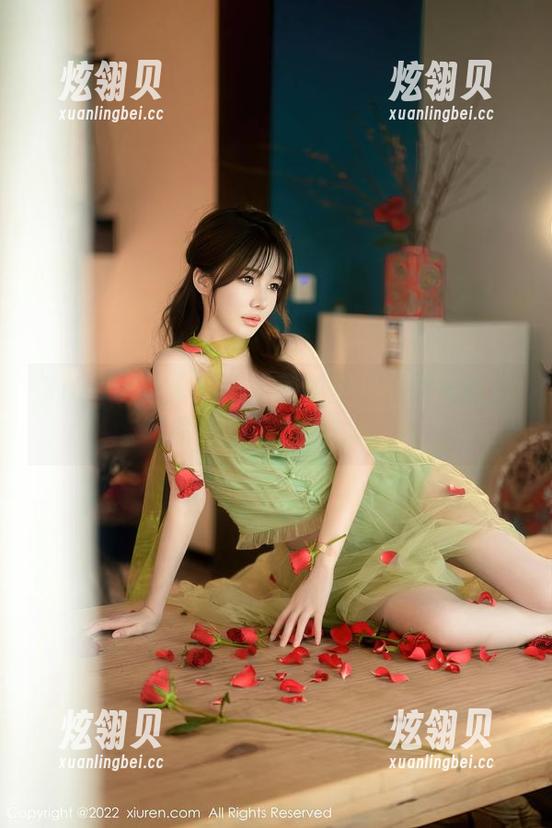 Xiuren秀人网-史雨姐姐 Xiuren秀人网 - 当蕾丝遇上史雨姐姐:写真合集中的细腻惊喜