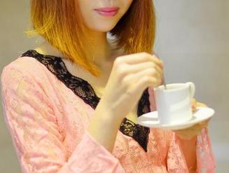 pans – 下载前警告：小青的黑白世界，网盘太美会晕哦！