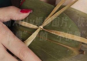 丽柜 – 最新Xilly婚纱图片，快来感受一下“优雅”中的“不优雅”！
