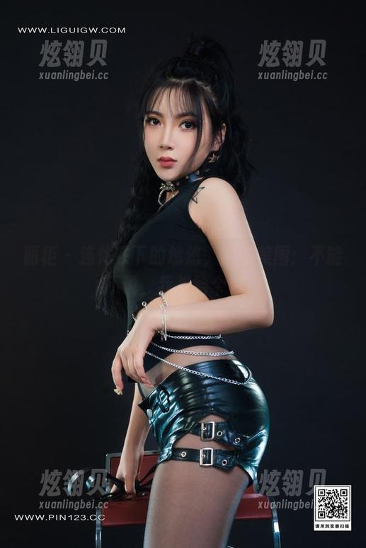 丽柜 - 连体衣下的悠悠，私拍美图：不能不说，我想给个赞！