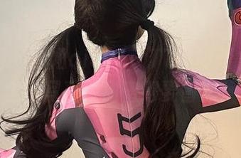 微密圈 – 俏妞qiaoniuTT与可爱兔子的全套写真，甜蜜得要冒泡！