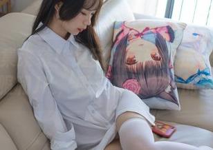 福利图集来袭！兔玩映画带你走进妹妹的体操服和JK，感受那份年轻的活力！