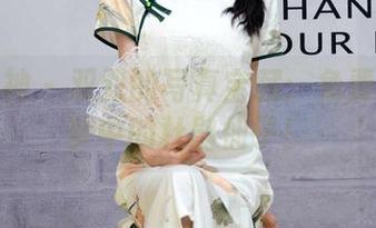 初夏女神 – 双双的写真宝藏：免费下载你梦中的杜鹃仙子！