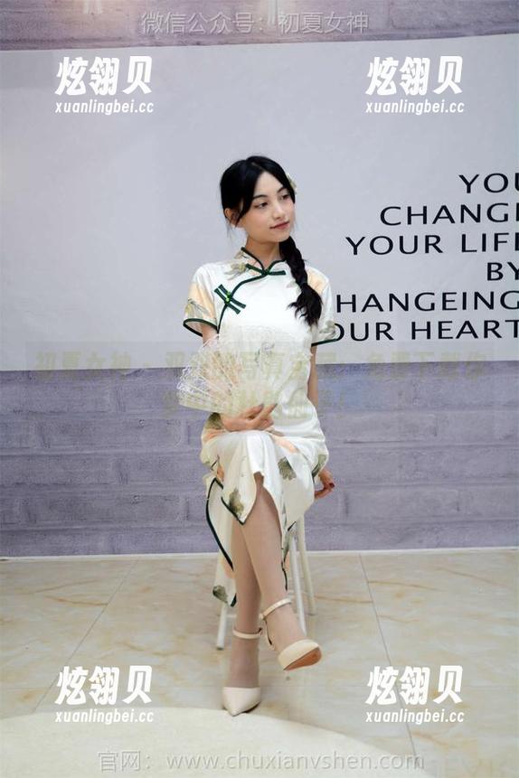 初夏女神 - 双双的写真宝藏：免费下载你梦中的杜鹃仙子！