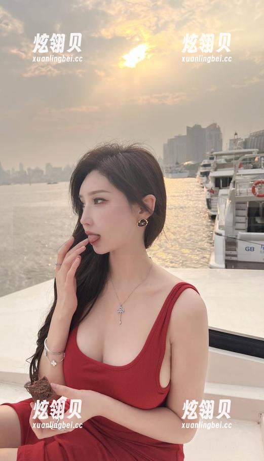 周妍希 微密圈 - 周妍希长腿系列全集:这些腿真的是走到哪儿都是风景
