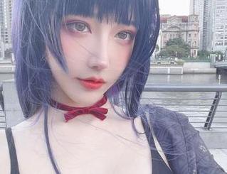 谁说甜心只属于巧克力？啾小妍最新美图给你不同的甜！
