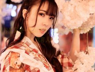 嗲囡囡 – 照片里又是一套白衬衫，SiByl李思宁难道是白衬衫的代言人？！