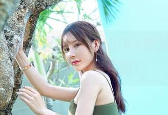 嗲囡囡 – 别小看陈雅漫VICKY的短裤，背后是个资源宝库啊！
