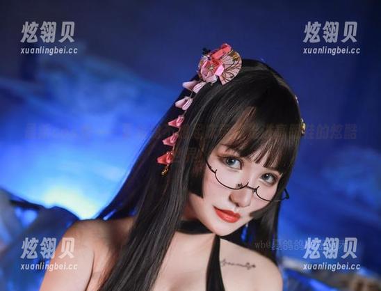 最新cos秀——夏鸽鸽不想起床带你走进高跟鞋的炫酷世界！