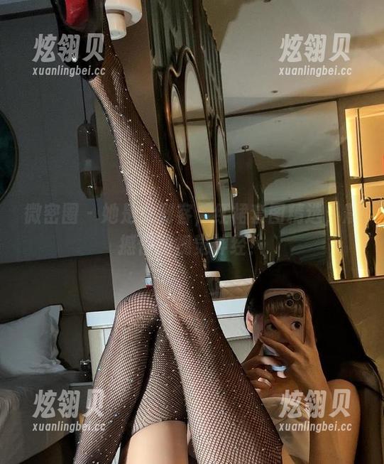 微密圈 - 她是女刺客，红裙套图精选，震撼你的视觉神经！