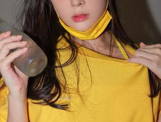 跟着姜仁卿(강인경)，一起在ArtGravia图片分享里迷失自我