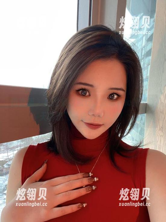 微密圈 - 美图集会流行，安妮yoo的“蓝天畅想”竟成了新风潮！