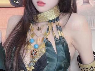 短裙和小小奶瓶儿，高清图册里隐藏的惊喜，谁能拒绝？