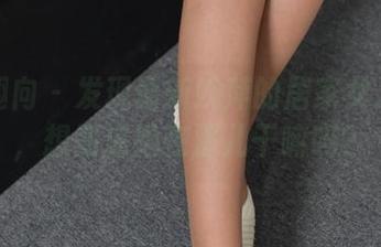 异思趣向 – 发现最新婉萍的居家女人图集，想知道她在那儿干嘛吗？