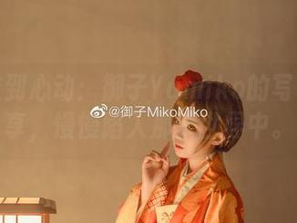 从毛衣到心动：御子Yumiko的写真集分享，慢慢陷入那个世界中。