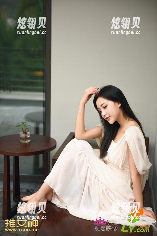 推女神 - 婕西儿jessie的丝袜合集更新，光线打在上面真是太美了！