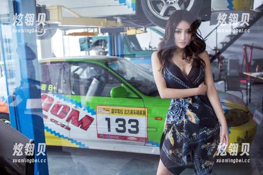 推女郎 - 于大小姐的美足为何如此吸引？下载来看真相！