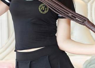 果团网 – 原图直击心灵，莫雅淇在浴缸里就是我的人生导师！