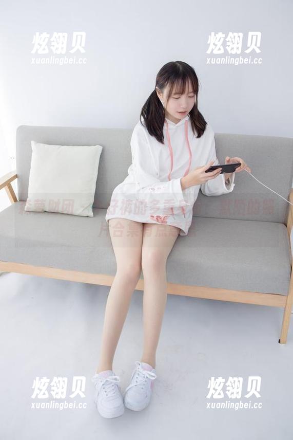 森萝财团-默陌 森萝财团 - 牛仔裤的多重身份:默陌的照片合集有点意思