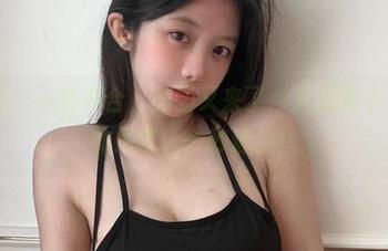 微密圈 – 一言不合，美图又来了：火龙果羊红色连体吊带，一秒迷失！