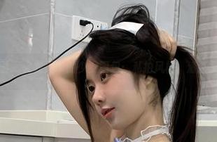 微密圈 – 火龙果羊的少女图包：私拍风格，清新又俏皮