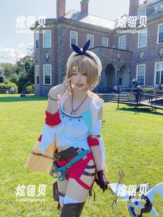 狐洛洛子最新女仆天使套图：这画面太美，我好像有点眩晕！