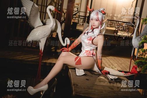 还在等什么？狐萝卜呦的免费写真，旗袍“乐逍遥”，随便看看，保你不会太认真。