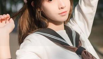 一言不合就高清！祖木子的吊带照，让我对‘轻松’这词有了新理解！