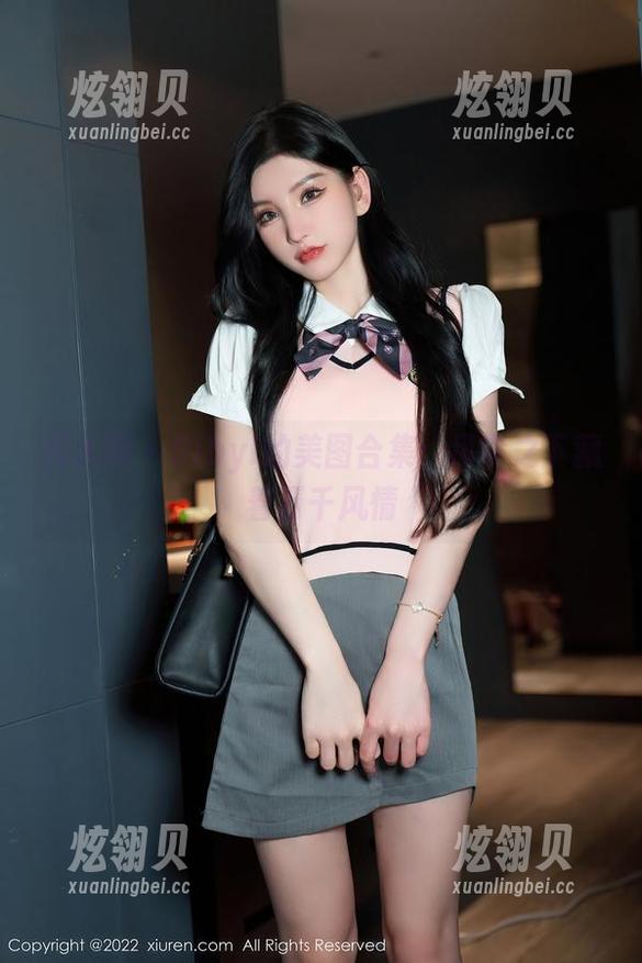 秀人网 - Sibyl的美图合集：吊带之下藏着万千风情