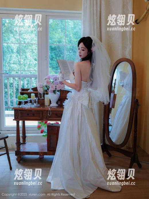 秀人网 - 李雅柔的双马尾写真，光是看就让人心神荡漾