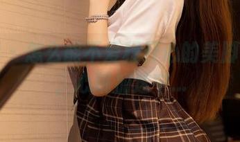 秀人网 – 怎么能不爱程开心的美脚与写真，心跳加速中…