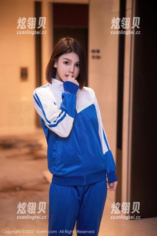 秀人网 - 游泳池边的糯美子nini，泳装写真完美诠释了‘清纯与诱惑’，赞？