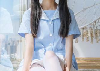 稚乖画册 – 赤西夜夜写真：温柔不等于乖，其实我也偷偷闯过红灯！