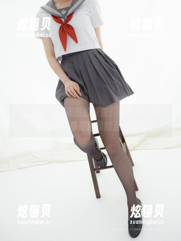紧急企划 - 体操服的惊喜：小婕福利图包里的每一帧都是精致的运动美学！