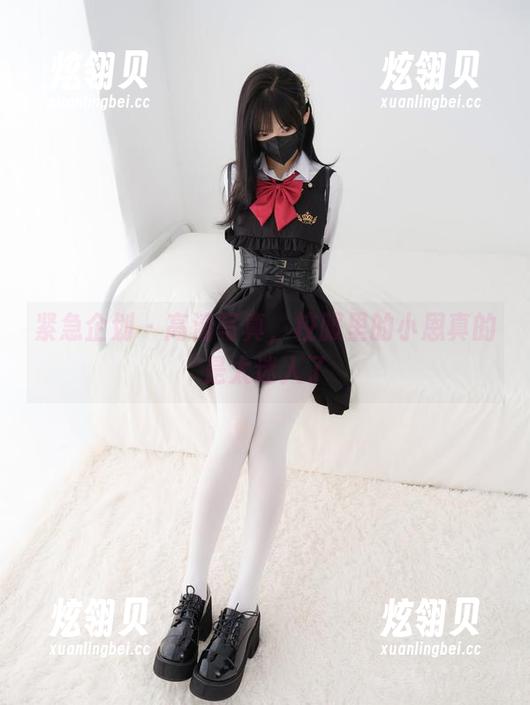 紧急企划 - 高清写真，校服里的小恩真的是太迷人了