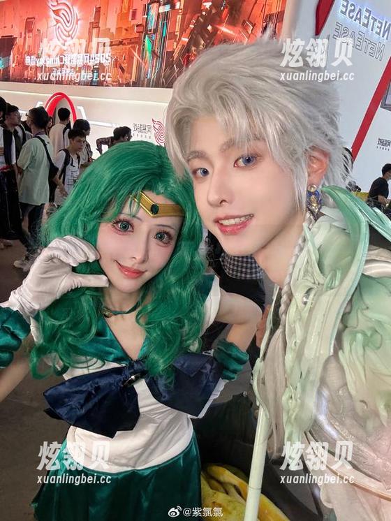 紫氯氯的禁闭者——私拍作品里的莓丝魅力