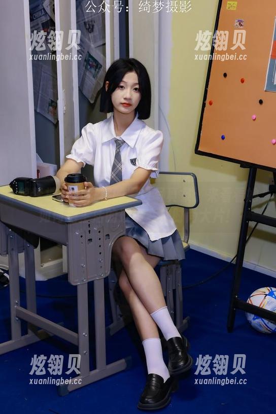 绮梦摄影 - 桃桃的黑白写真集：来看看她如何把生活的琐事变成时尚大片！