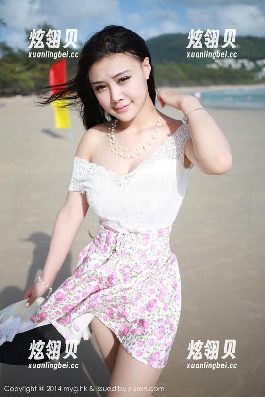 美媛馆 - 刘飞儿Faye的灰丝私拍，原图竟然这么撩人？