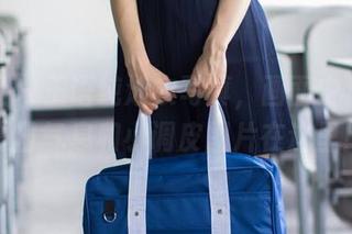 菠萝社 – 王语纯泳衣写真，画面中满满的夏日气息和小调皮图片在这里！